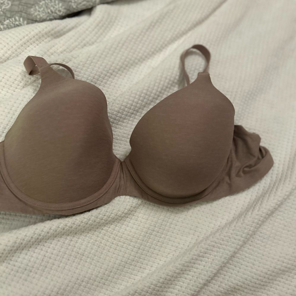 Aerie Real Sunnie Size 40D Nude/Stone